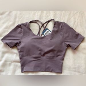 3/20$ 🌺Sports Crop Top 🌺